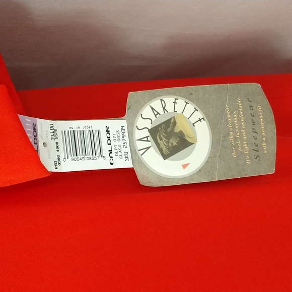 NWT Vintage Nightgown & Robe Vassarette Bright Red Made in USA Matching Set - Picture 4 of 12